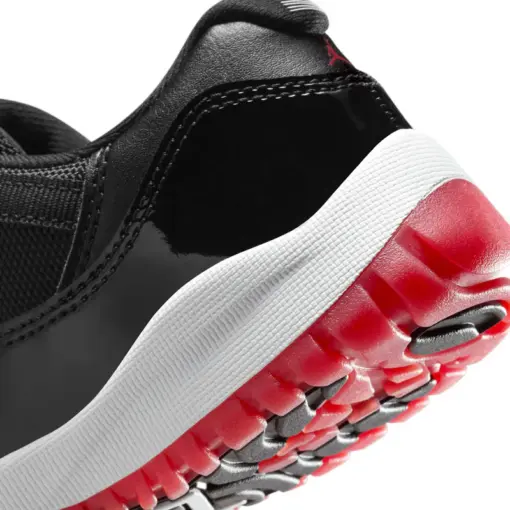 Air Jordan 11 Low "Bred" PS 2025 經典回歸 黑白紅 中童 FV5116-006：圖片 8