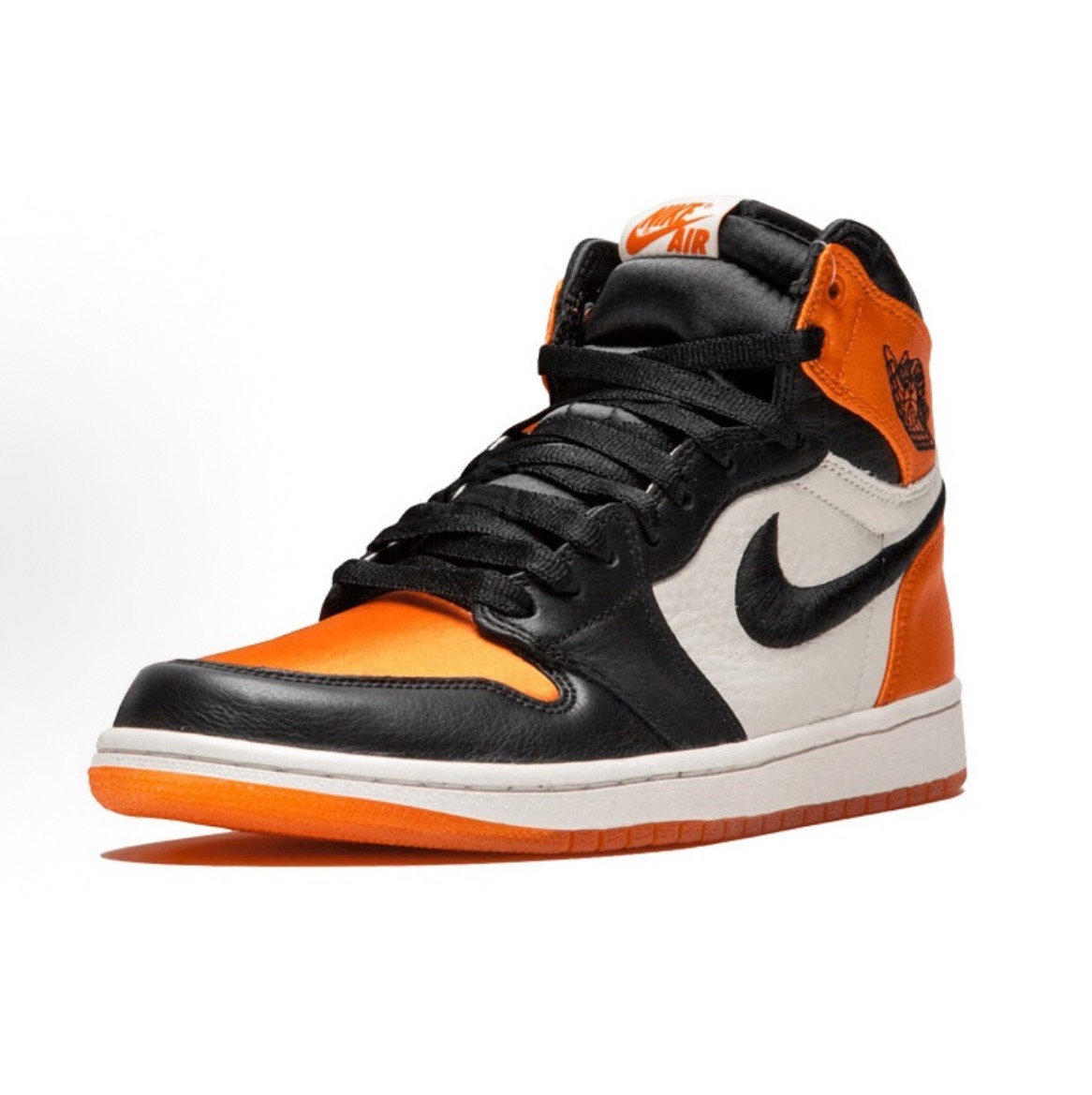 ordan Air Jordan 1 RetroHigh "SatinShatteredBackboard" OG:圖片 3