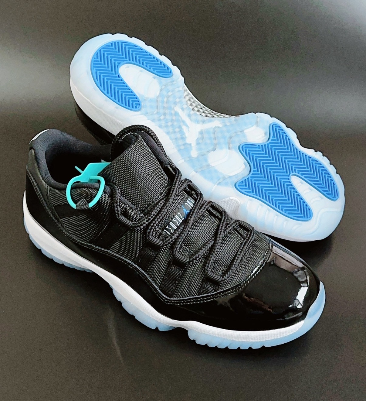 Jordan 空軍 Jordan 11 Retro Low "Space Jam":圖片 5