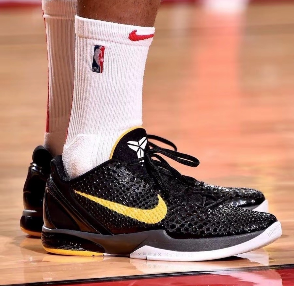 Nike Zoom Kobe 6 Black Del Sol舒適百搭 防滑耐磨包覆平衡 低筒 篮球鞋 男鞋女鞋 黑黃:圖片 5