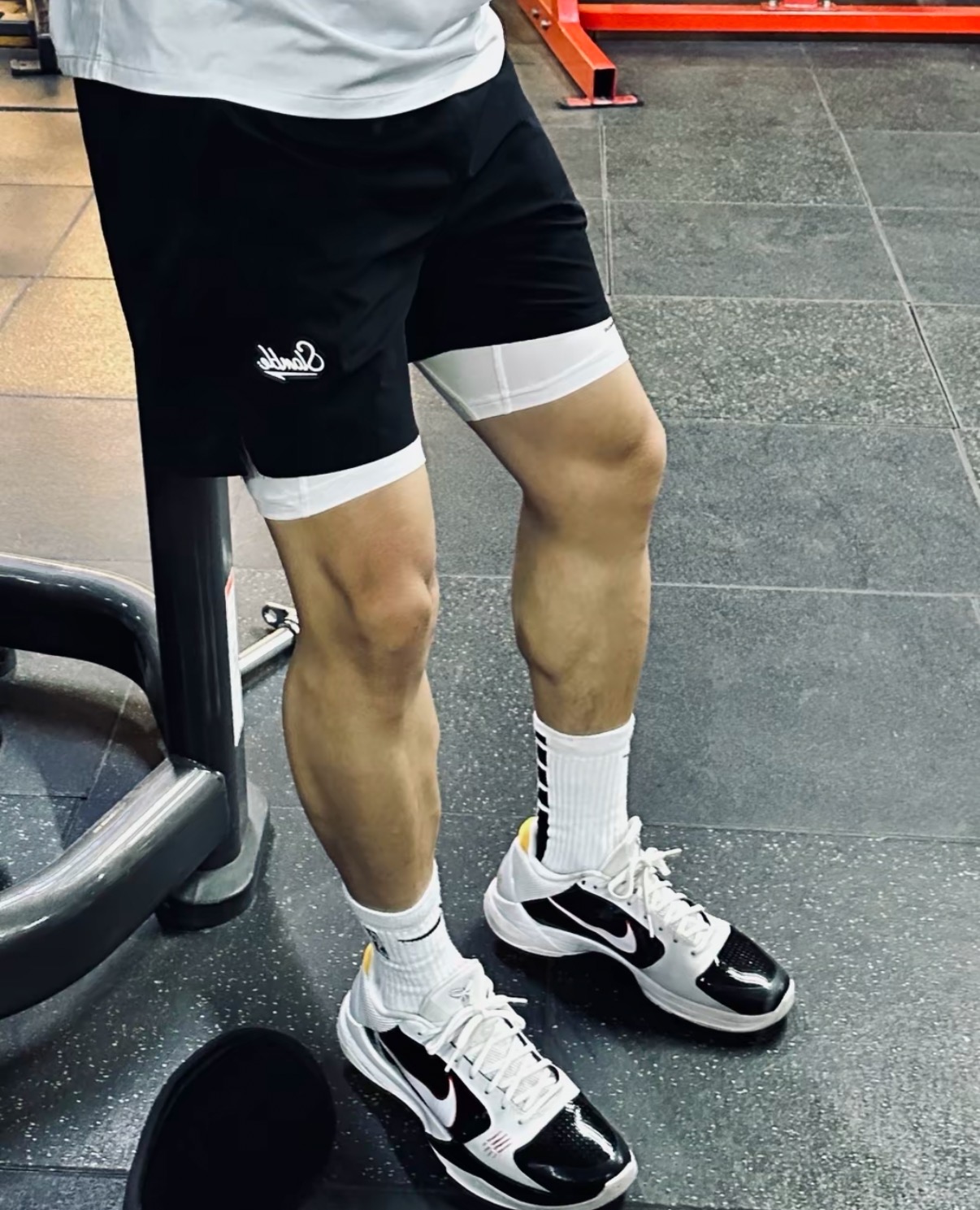 Nike Zoom Kobe 5 Protro "Bruce Lee Alt" 李小龍 舒適百搭 降震防滑耐磨包覆性支撐 低筒 篮球鞋 男女鞋 黑白:圖片 3