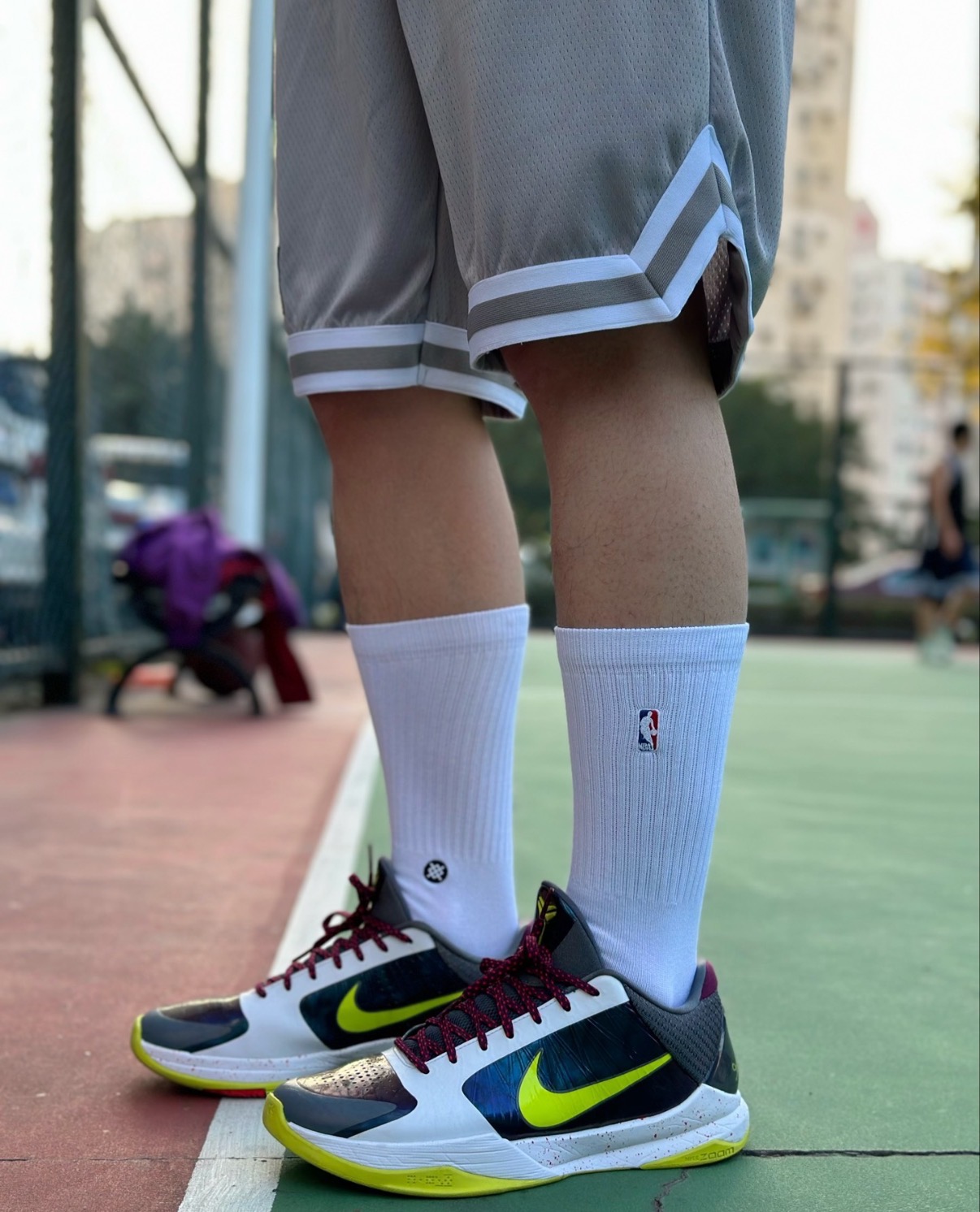 Nike Zoom Kobe 5 Protro 科比5 小丑 Chaos 耐磨 低筒 Air Zoom 篮球鞋 男女 黑白:圖片 3