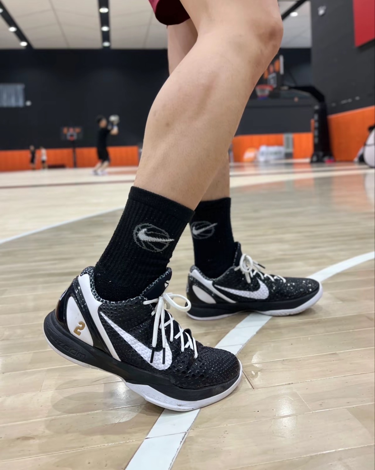 Nike Zoom Kobe 6 Protro「Mambacita Sweet 16」GiGi 曼巴基金會 低筒 實戰籃球鞋 男鞋女鞋 黑白:圖片 7